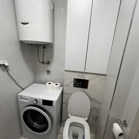 Cozy View Urban Garden Апартаменти Скоп'є