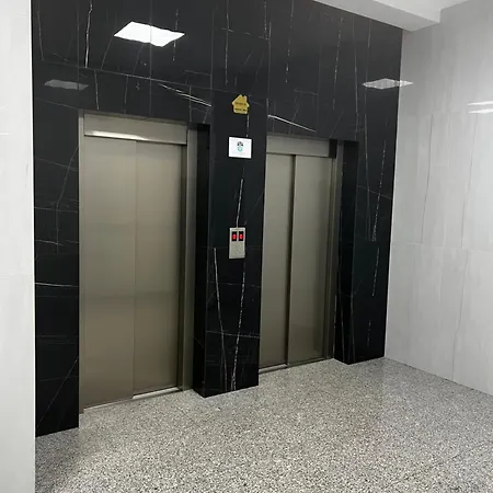 Cozy View Urban Garden Скоп'є