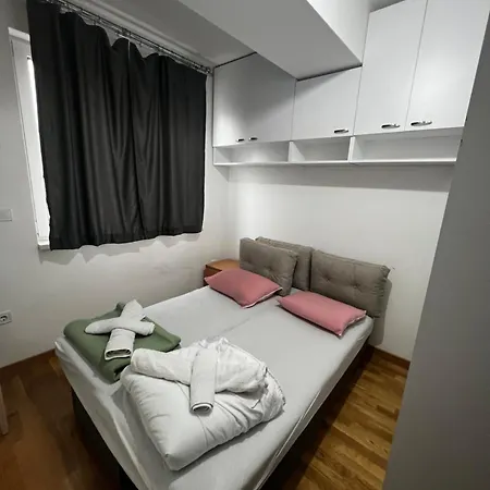 Cozy View Urban Garden شقة